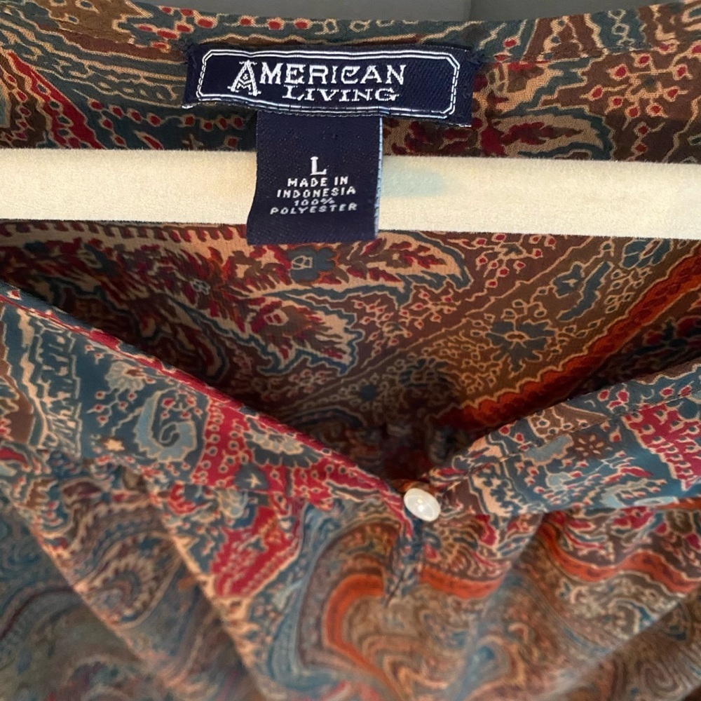American Living Brown Paisley Woman’s Blouse Size L - Vibrant Color - Picture 5 of 8